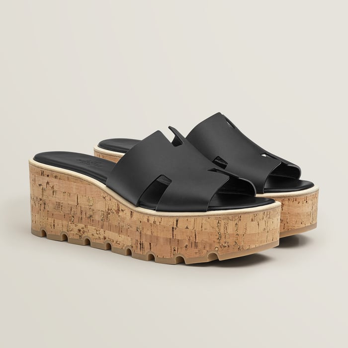 Noir calfskin Hermès Eze 30 sandals with cork platforms and rubber outsoles