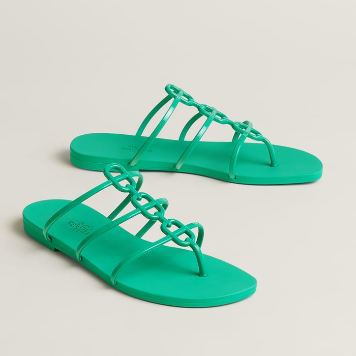 Vert Tourmaline Hermès Mykonos thong sandals with Chaîne d’Ancre details