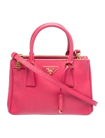 Saffiano Leather Galleria Double Zip Mini