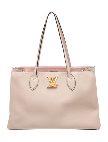 LV Monogram Lockme