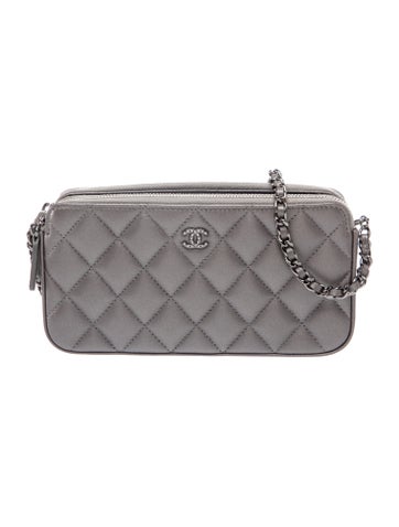 Pearl Double Zip Clutch w/ Chain