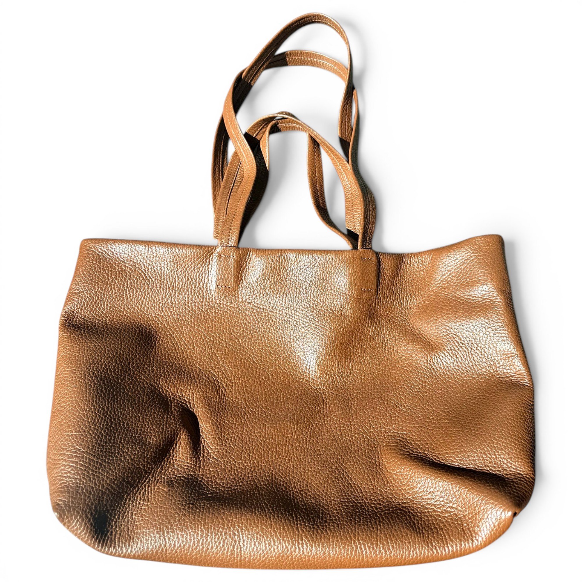 Cuyana Leather tote