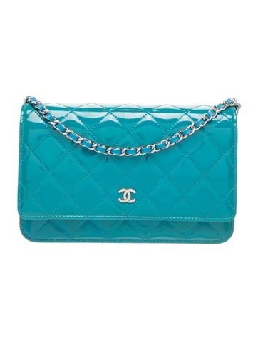 Patent Classic Quilted Wallet On Chain