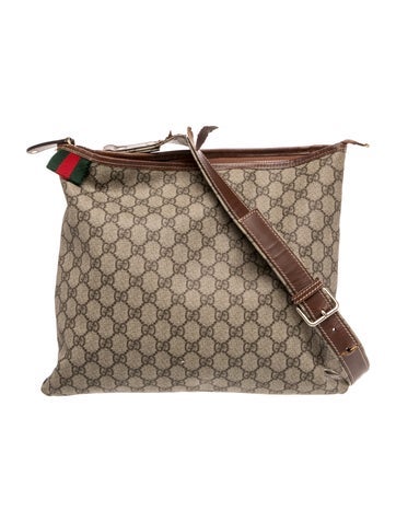 GG Supreme Shoulder Bag