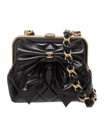 CC Bow Clutch With Chain w/ Tags w/Tags