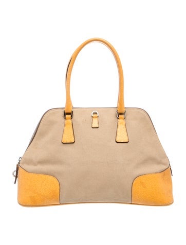Enameled Metal Triangle Cinghiale-Trimmed Canapa Sport Handle Bag