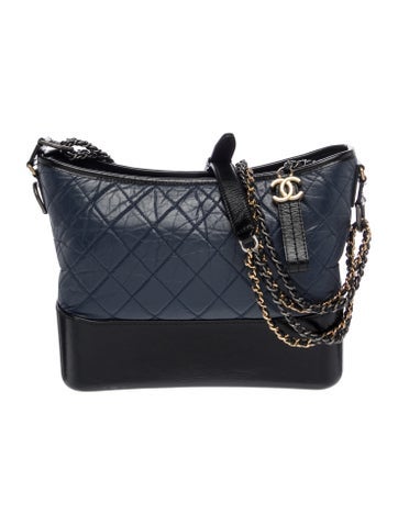 Medium Gabrielle Hobo