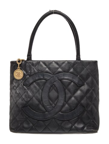 Medallion Tote