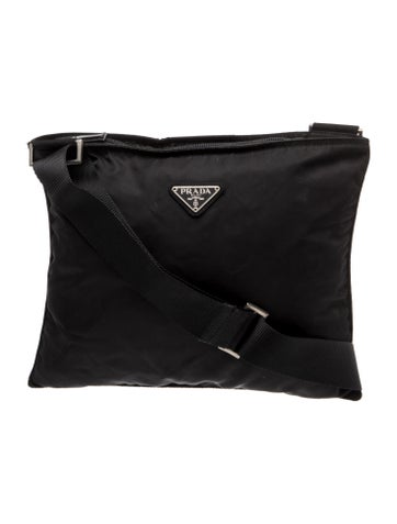 Vela Nylon Messenger Bag Vintage