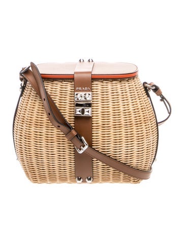 Straw Bucket Bag