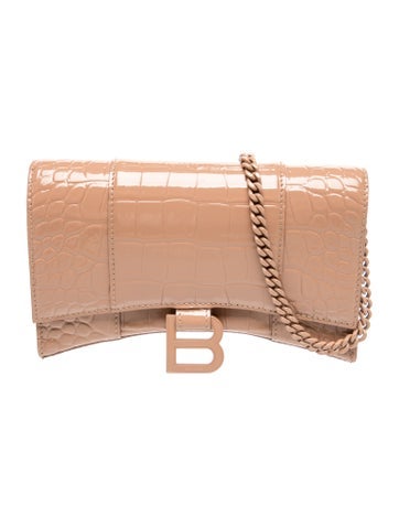Embossed Leather Hourglass 2023