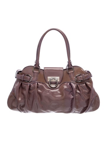 Gancio Shoulder Bag