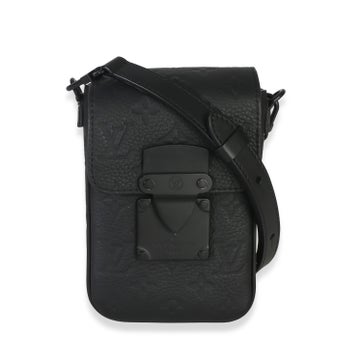 Taiga Leather S Lock Wearable Wallet