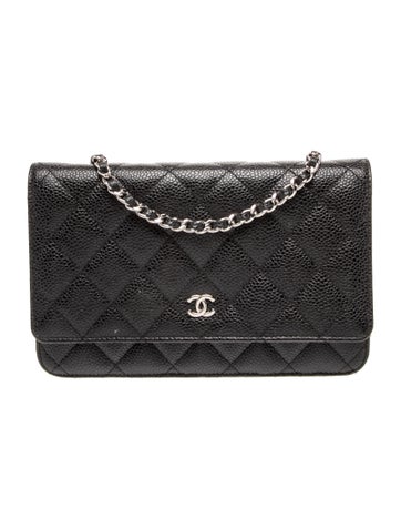 Classic Quilted Wallet On Chain