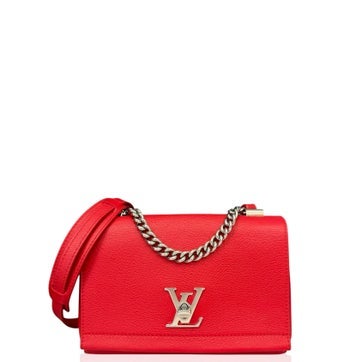 Epi Leather Lockme Ii Chain Bag Bb
