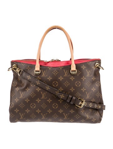 Monogram Pallas