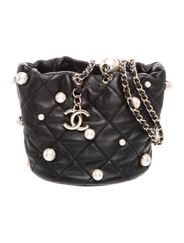 Mini About Pearls Bucket Bag