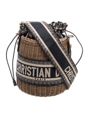 Oblique Jacquard Bucket Bag Medium