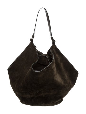 Suede Lotus Medium