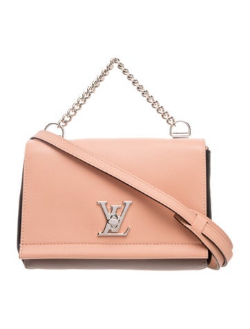Taurillon Leather Lockme II BB