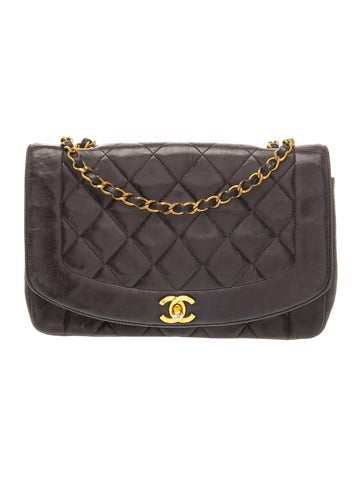 Medium Diana Flap Bag