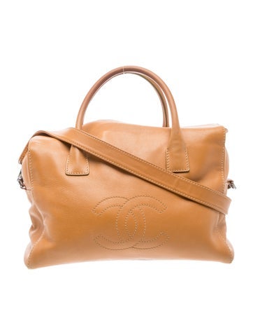 Timeless CC Shoulder Bag
