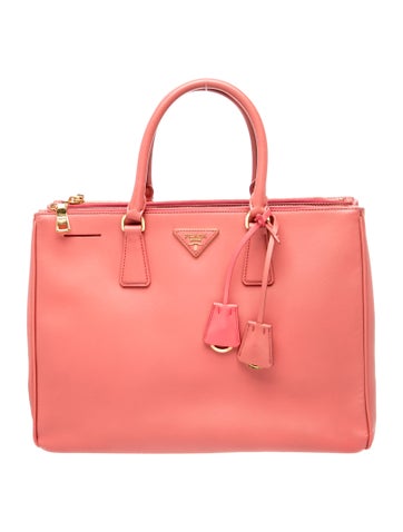 Saffiano Leather Galleria Double Zip Large
