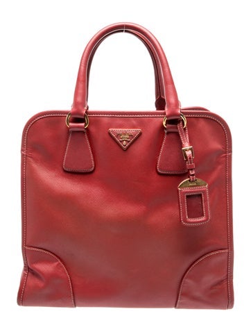 Saffiano Leather Galleria Double Zip