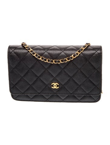 Classic Quilted Wallet On Chain