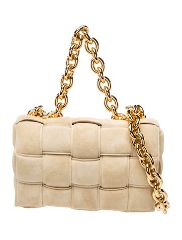 Suede Chain Padded Cassette Medium