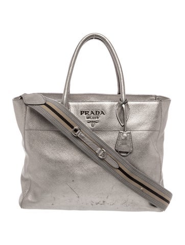 Vitello Daino Leather Top Handle Bag