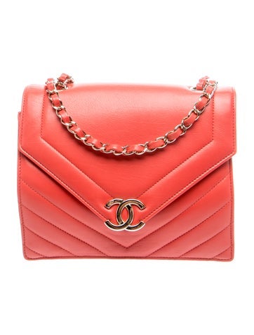 Small Vintage Chevron Flap Bag