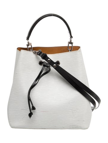 Epi Leather Néonoé MM