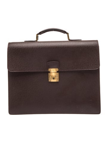 LV Monogram Porte-Documents