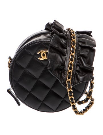 Romance Round Clutch w/ Chain