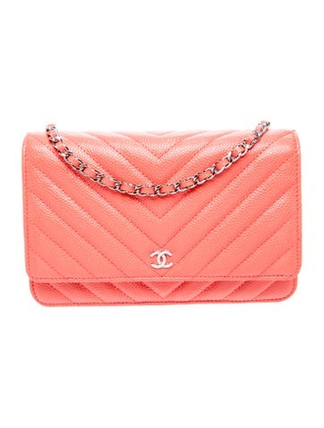 Chevron Classic Wallet On Chain