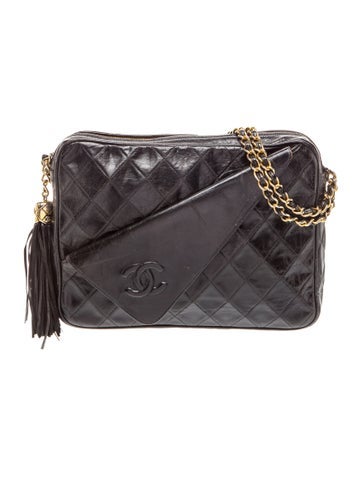 Quilted Tassel Camera Bag