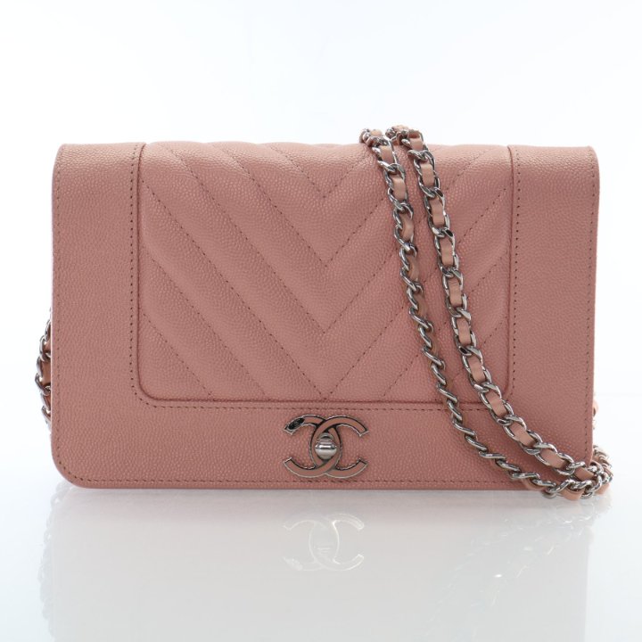 Chanel Caviar Mademoiselle Wallet On Chain (WOC)