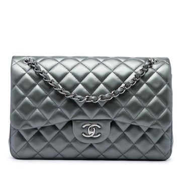 Jumbo Classic Metallic Lambskin Double Flap