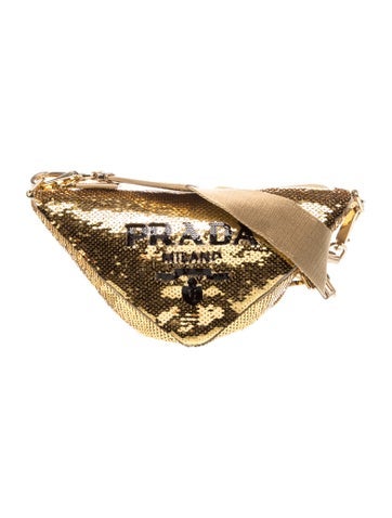 Sequins Triangle