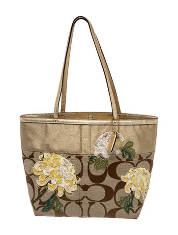 Canvas Floral Appliqué PM