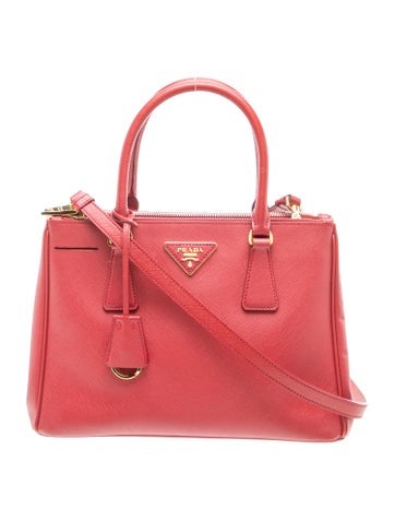 Enameled Metal Triangle Galleria Double Zip