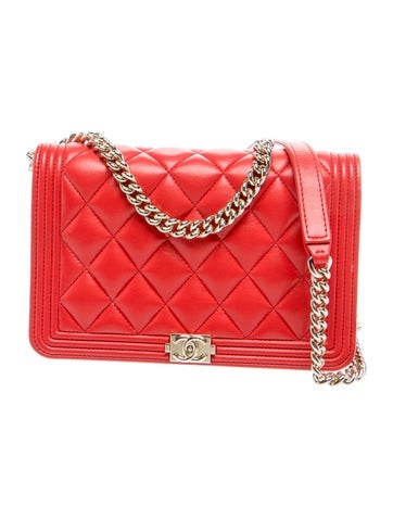 Boy Wallet On Chain