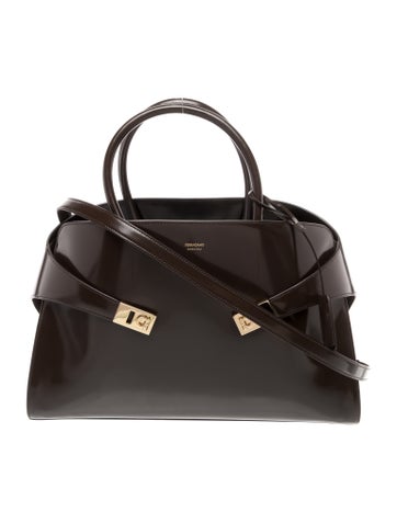 Patent Leather Shoulder Bag Medium