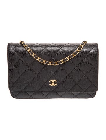 Classic Quilted Wallet On Chain