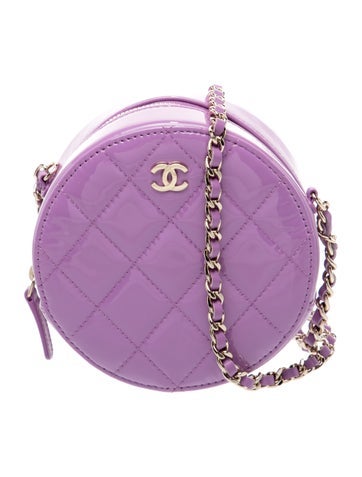 Quilted Round Clutch w/ Chain