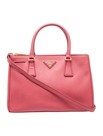Saffiano Leather Galleria Double Zip Medium