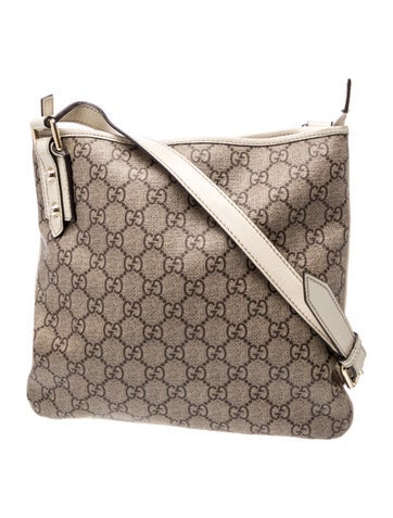 GG Supreme Messenger Bag