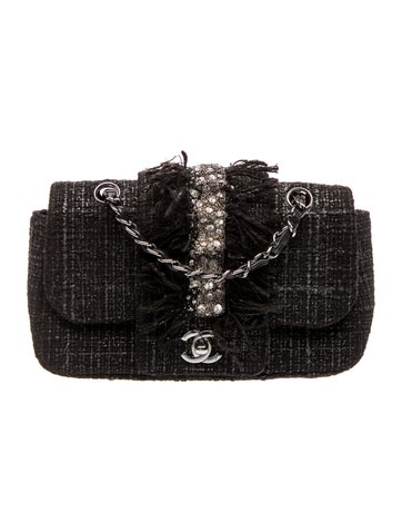 Tweed Classic Flap Bag
