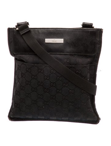 GG Canvas Messenger Bag